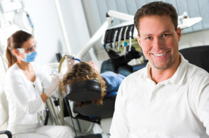 Hate the sterile smell of your dentist's office? Don't! It 's a good sign!