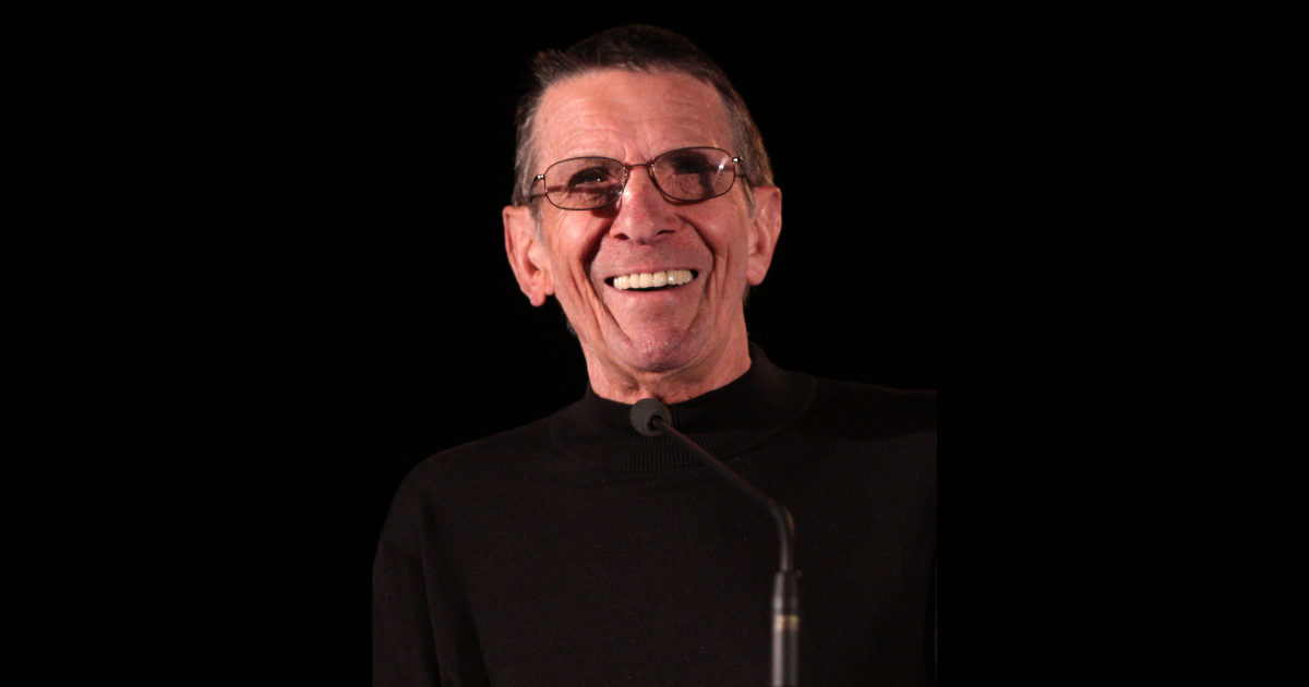 did leonard nimoy smoke cigarettes died of COPD. He wanted every smoker to quit Spock actor Leonard Nimoy warned